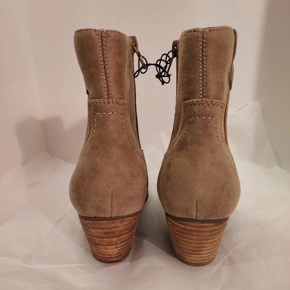 DV by Dolce Vita "Poker" Taupe Brown Western Ankle Booties in Size 9 - Picture 6 of 11